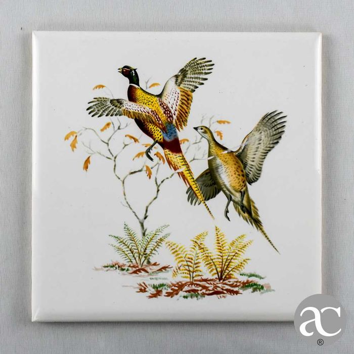 Azulejo da fábrica ARTIBUS, decoração “Faisões”