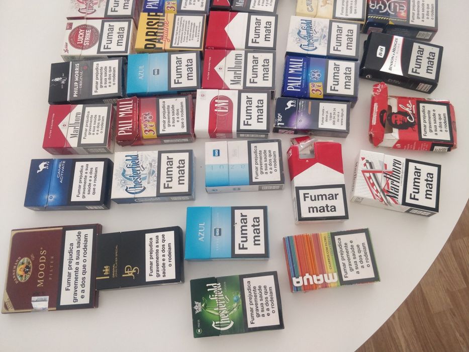 Maços tabaco vazios