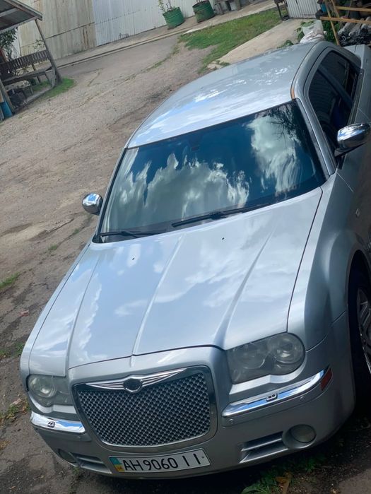 Продам Chrysler 300 C или обмен на мото