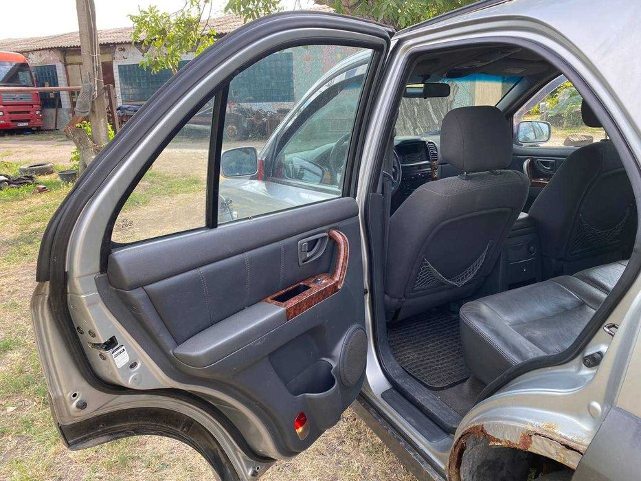 Kia Sorento 2004, 2.5 CRDi, механика, полный привод