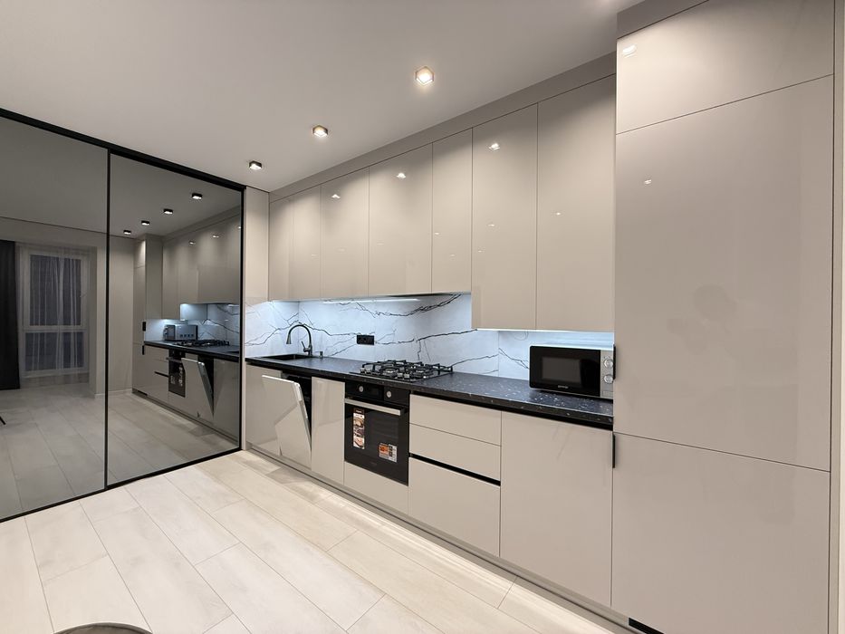 1-Кімнатна «На Щасливому» Оренда! вул. Студентська 24а