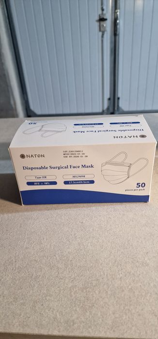 50 szt. maski chirurgiczne z certyfikatami
