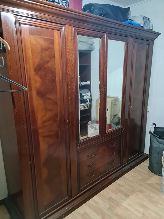 Guarda vestidos Robusto