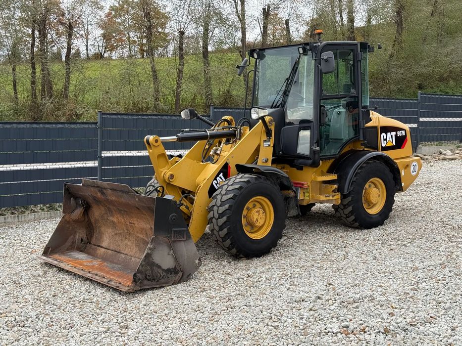 Caterpillar * CAT 907 H  * Ładowarka * Sprowadzona * Bardzo Dobry Stan