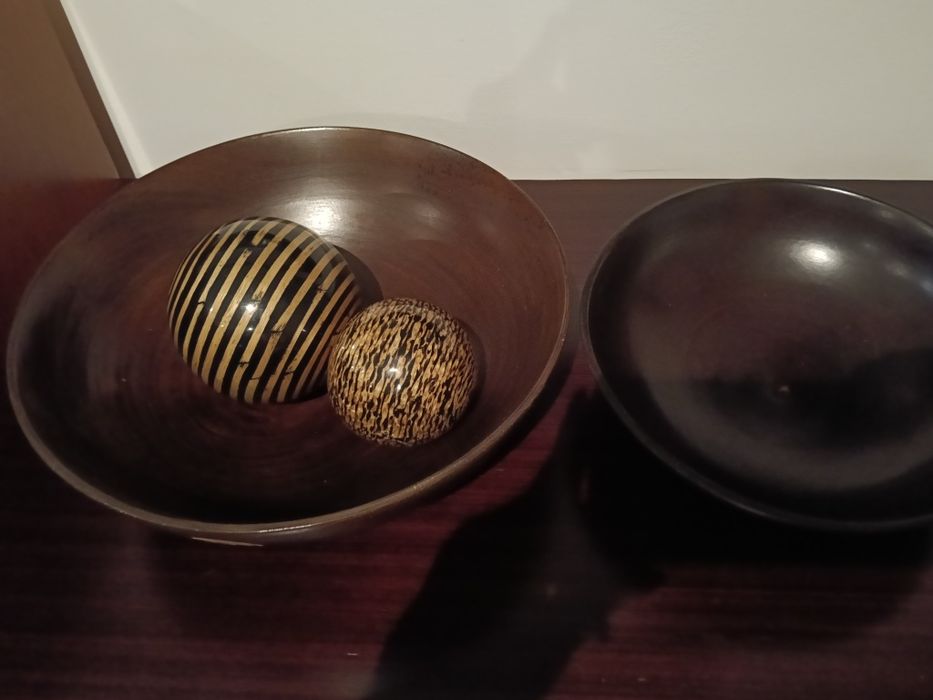 Tascas decorativas,feitas de pau santo travadas á mão