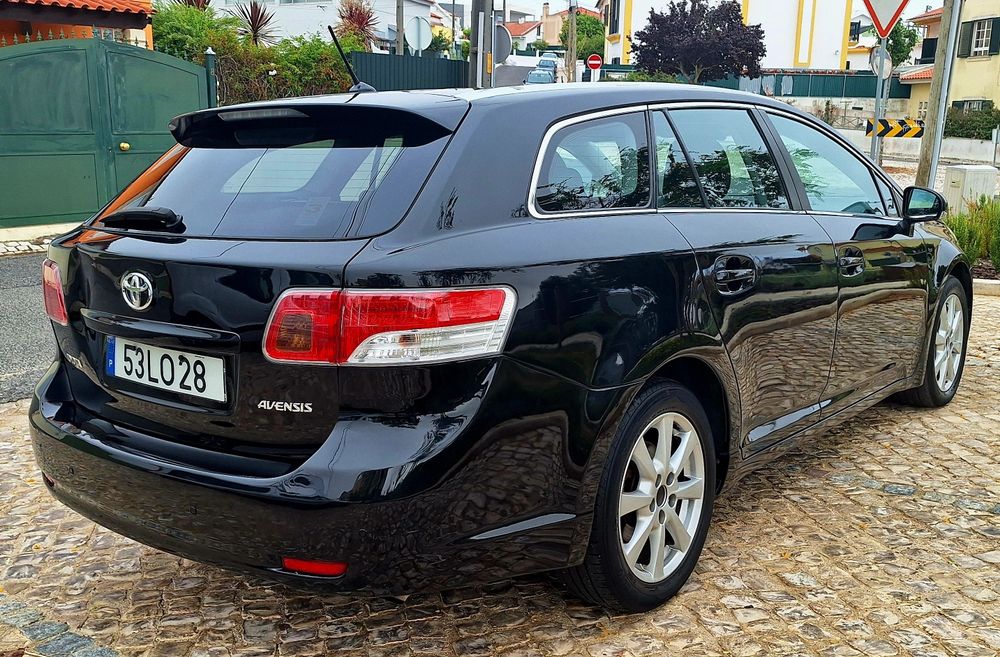 Toyota Avensis 2.0 D4D Nacional