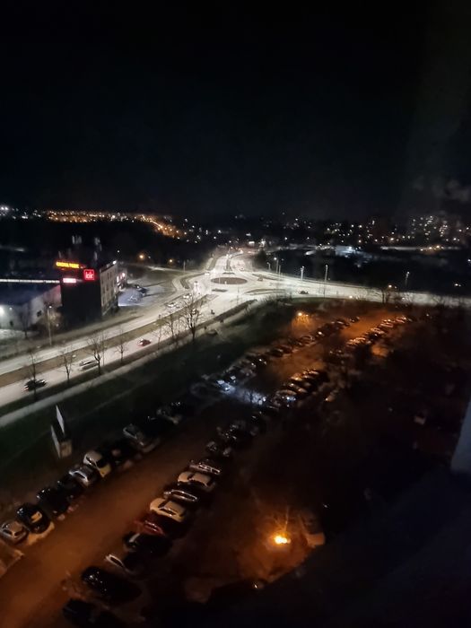 M4  do wynajęcia 3 pokoje obok McDonalda