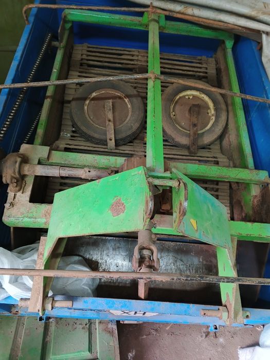 Продам трактор, Donfeng 404 . 40 к.с.