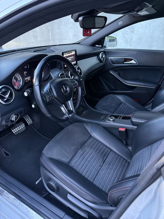 Mercedes-Benz CLA 200 AMG Gasolina