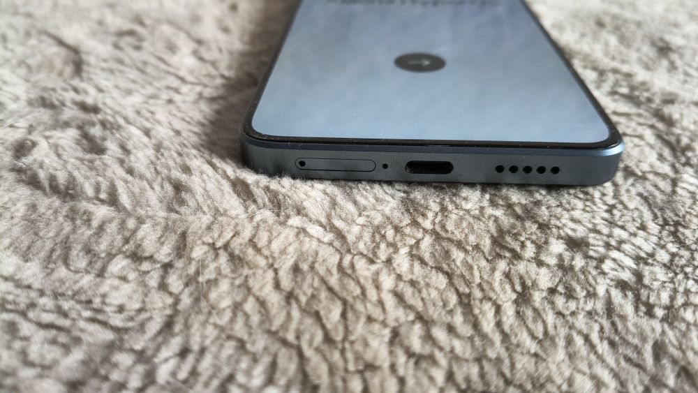 Poco x6 smartfon