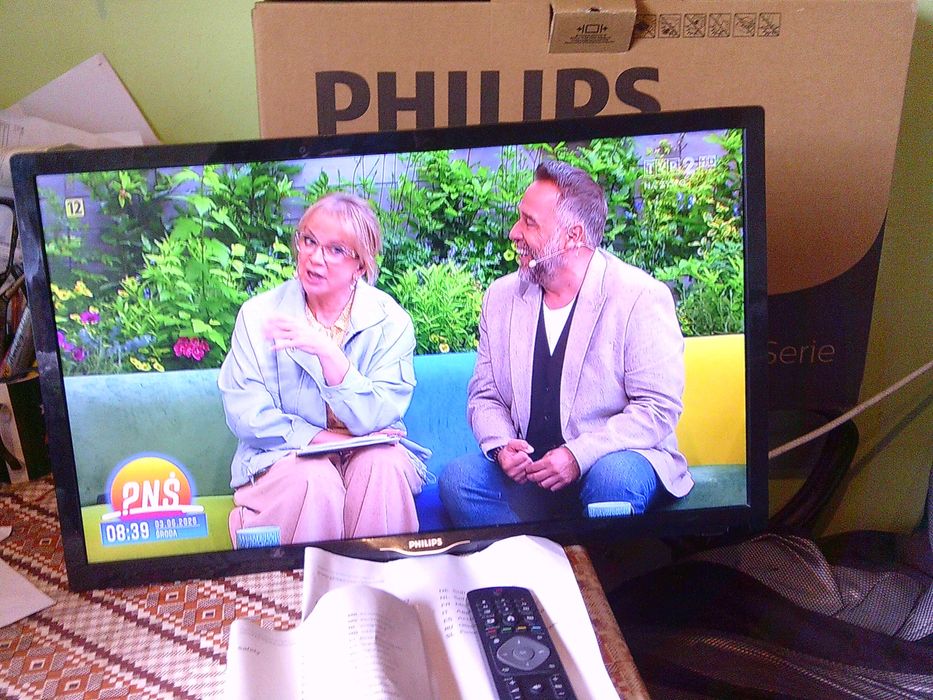 Philips 24 cale, Led, full HD, DVB-T2 H.265, oryginalny pilot instrukcja karton