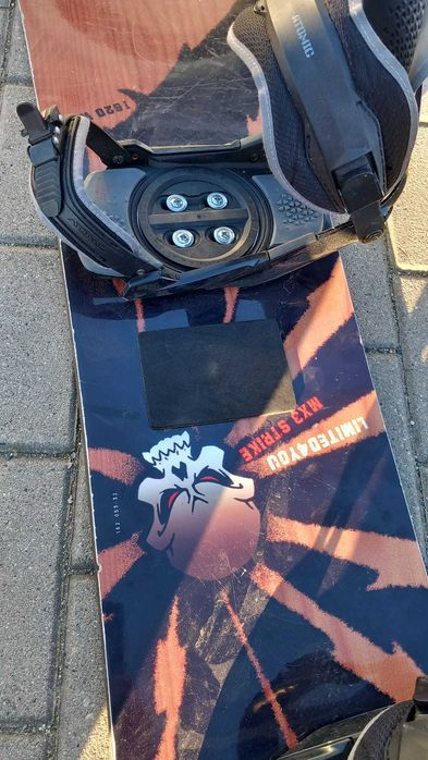 Deska snowboardowa limited 4 you 130 - 139 mx3 strike 162 wide