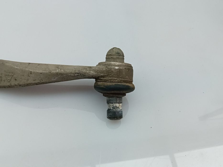 Braço de suspensão frente esquerdo AUDI A4 (8E2, B6)