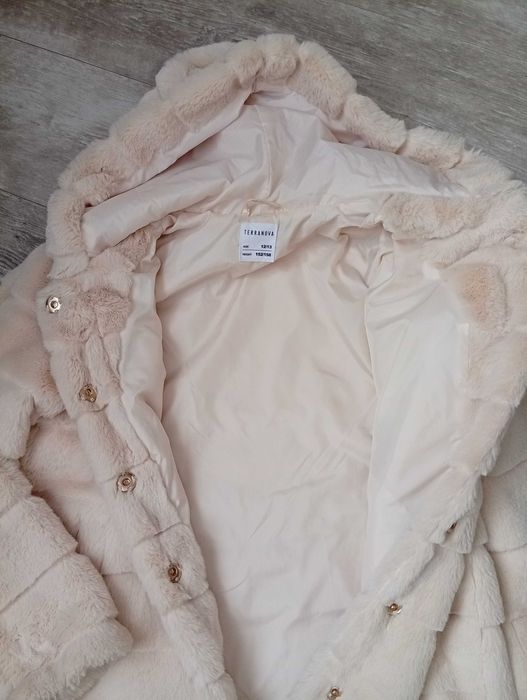 Шуба для дівчинки під норку