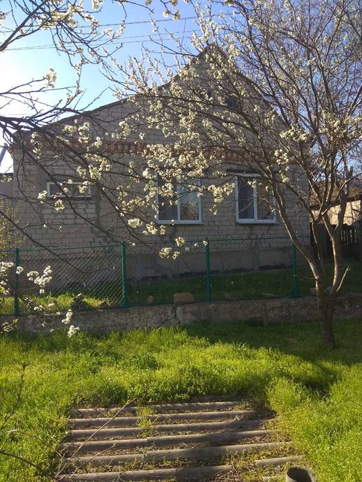 Продаєм будинок в селі