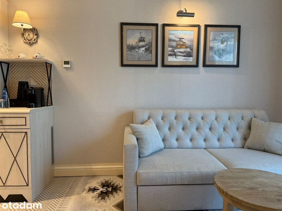 **Prestizowy apartament w Hotelu**