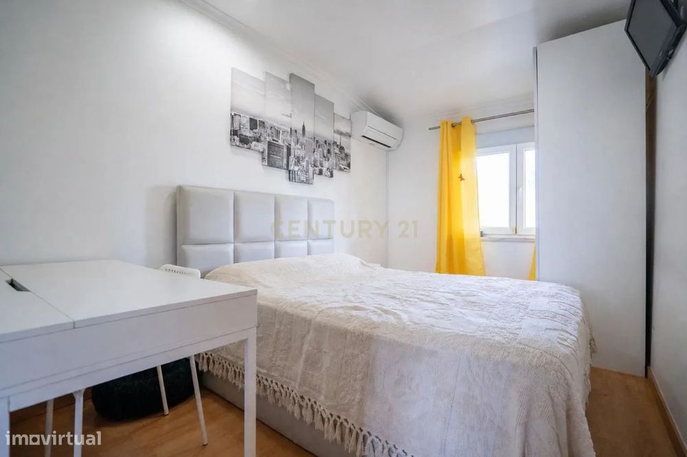 Andar de moradia bifamiliar com Terraço com vista rio em Marvila | Lis