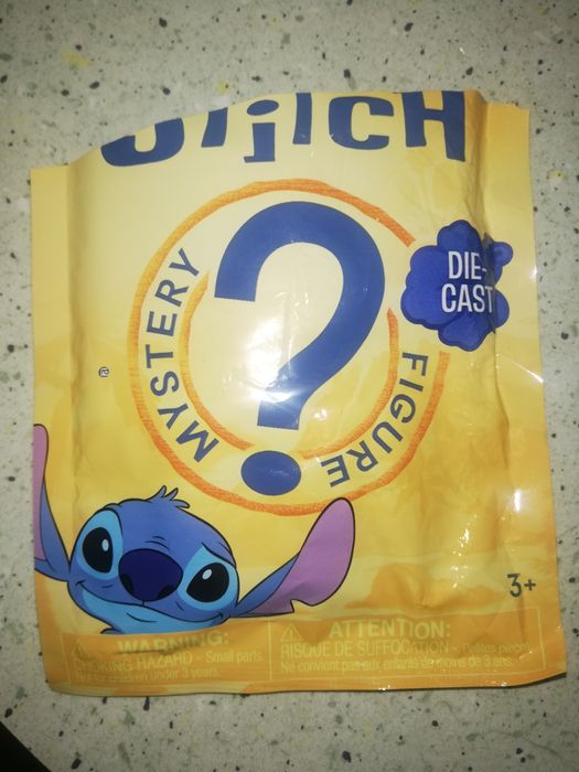 Figurki Stitch Ukulele