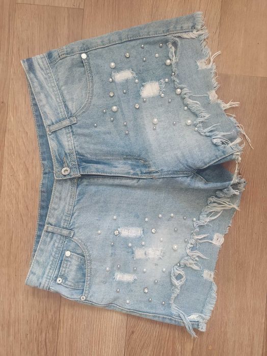 Джинсові шорти жіночі