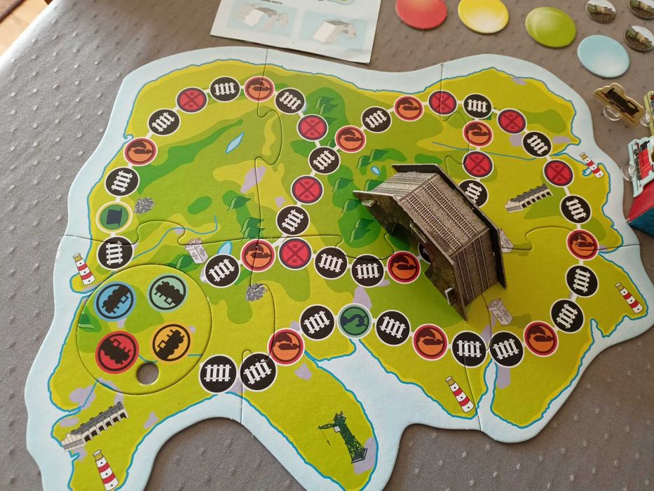 Gra planszowa TreflTomas &Friends nowi przyjaciele i balonowa przygoda