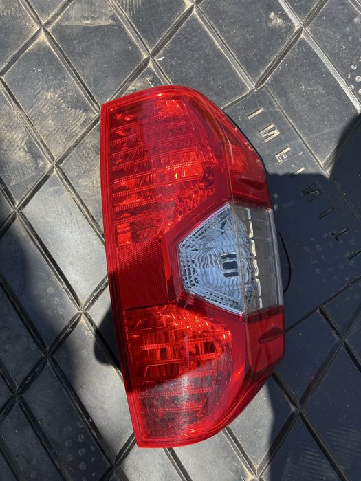 Стоп Toyota Tundra 2013-2020