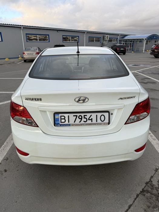 Продам Hyundai Accent(Хюндай Акцент) 2013