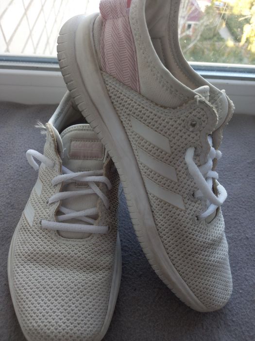 Кроссовки Adidas cloudfoam 37,5 унисекс