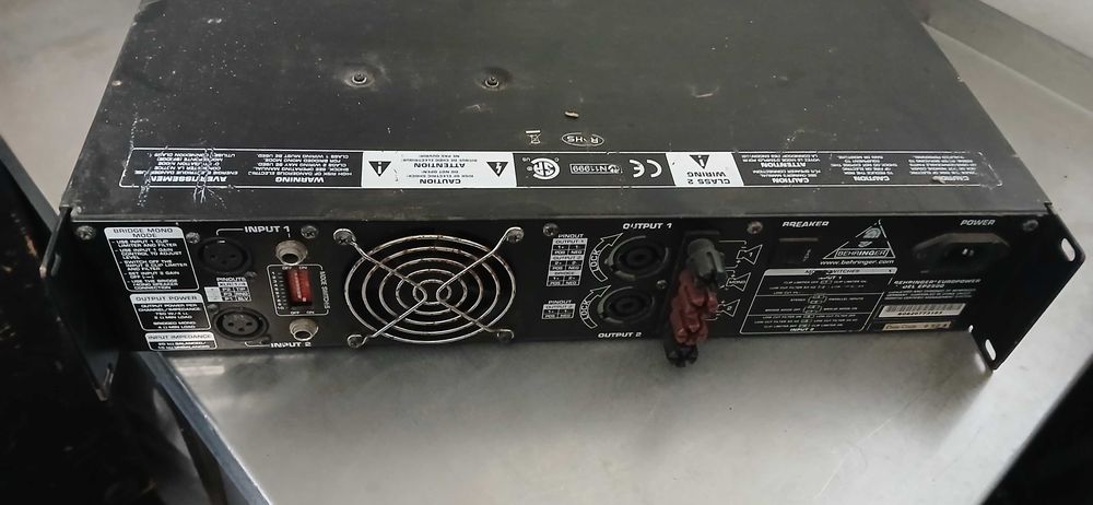 Vendo Behringer EP2500