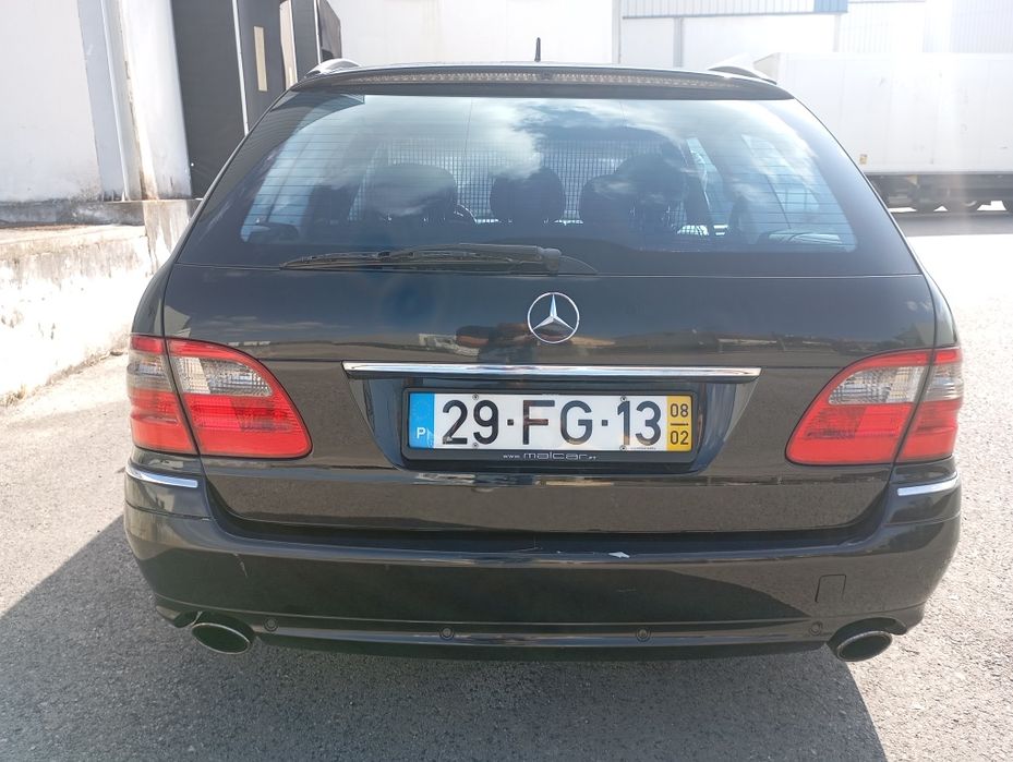 Mercedes-Benz E 220 — fotografia 3