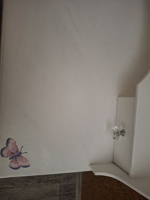 Toaletka biała z lustrem