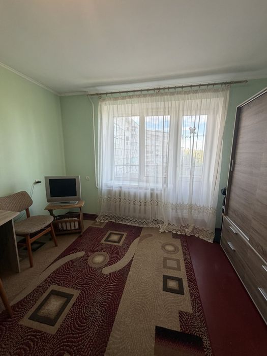 Продам 1 кім Соборна 257