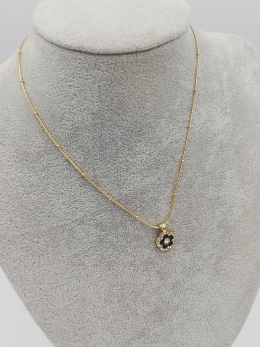 Celebrytka stal chirurgiczna Xuping czarny kwiatek