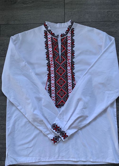 Чоловіча вишиванка сорочка
