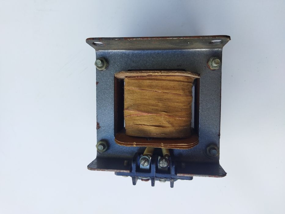 Трансформатор 220в / 6в