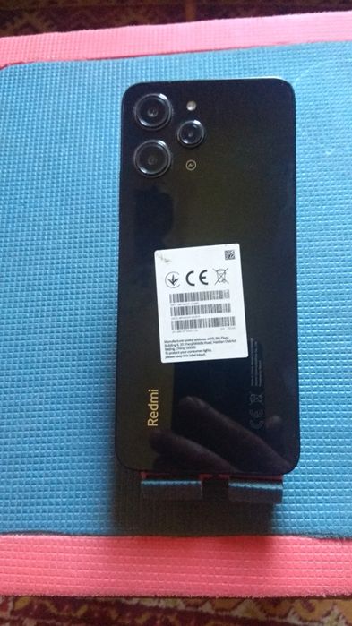 Xiaomi Redmi 12 8/256...3100грн в очень хорошем состоянии.