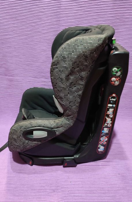 Cadeira auto bebe bebeconfort axiss rotativa