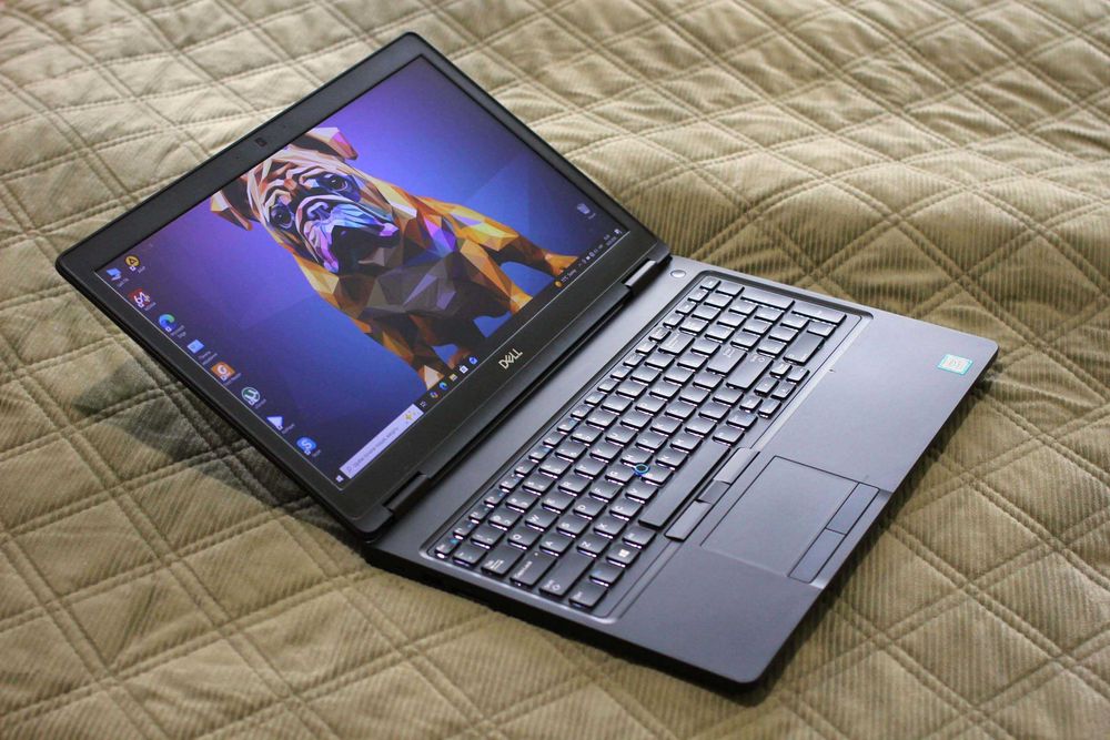 DELL 5590/Core i7-8650 8x/MХ130 2GB/16GB/SSD256/АКБ5ч/15.6 ips FHD