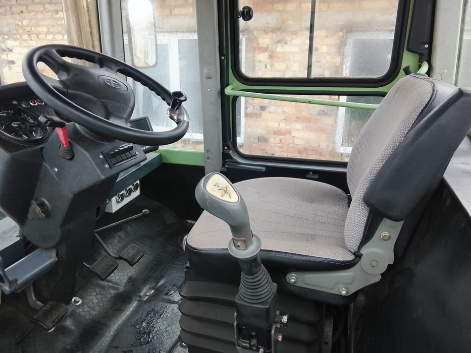 Трактор ХТЗ - 242, ХТЗ- 17221, Т - 150К, двигун ДАФ, DAF на 360 к.с