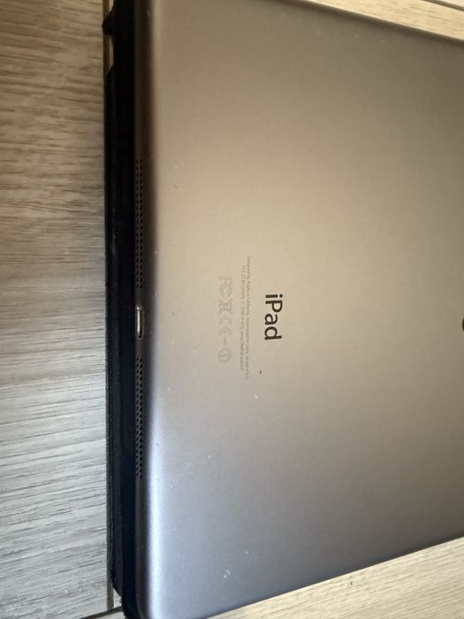 Ipad стан суперовий + чехол