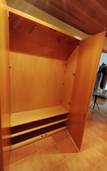 Armários em bom estado