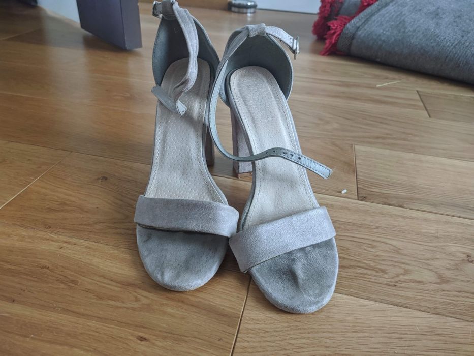 Sandałki sandały na słupku szare rozmiar 40
