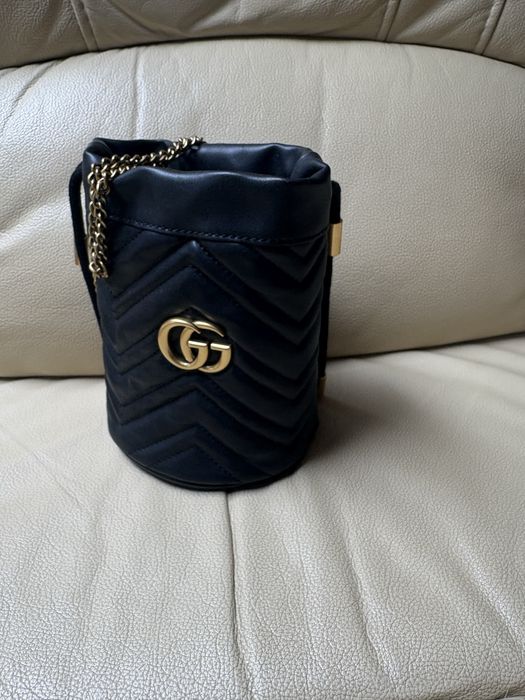 Torebka Gucci  GG Marmont Bucket mini