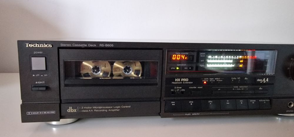 Magnetofon Technics RS-B605
