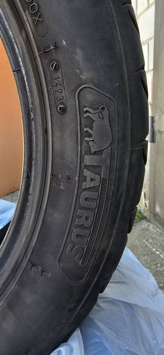 3 шт.Шины TAURUS  215/55 r17