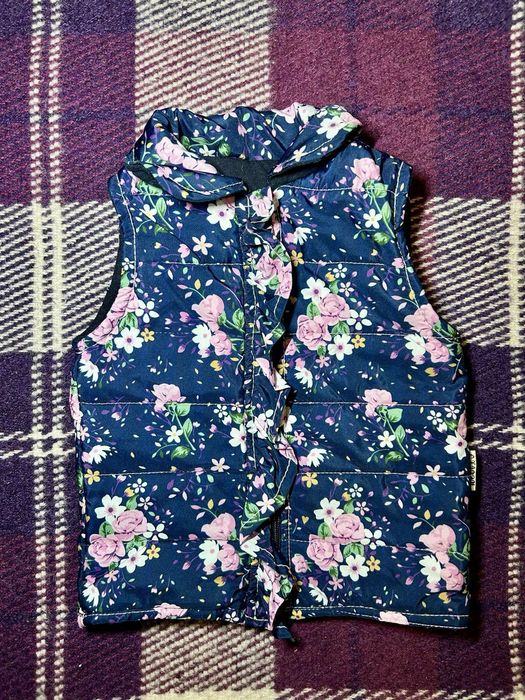 Жилетки для дівчаток від 6 місяців до 3 років