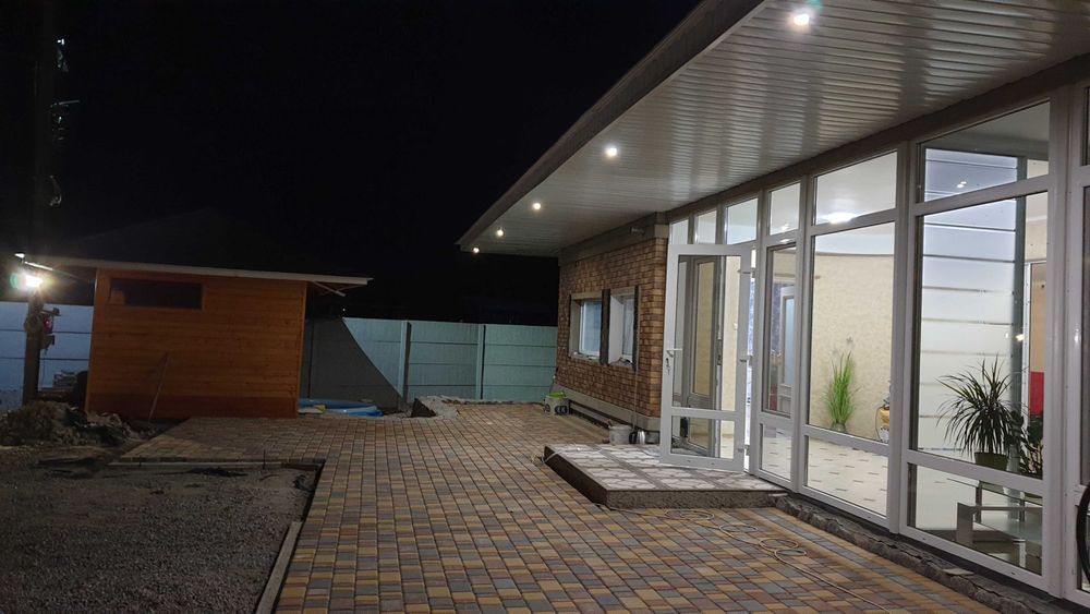 Сдам дом посуточно на 10-20 человек