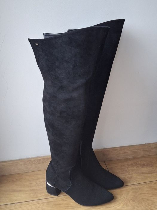 wojas nowe zamszowe kozaki muszkieterki czarne rozm. 38