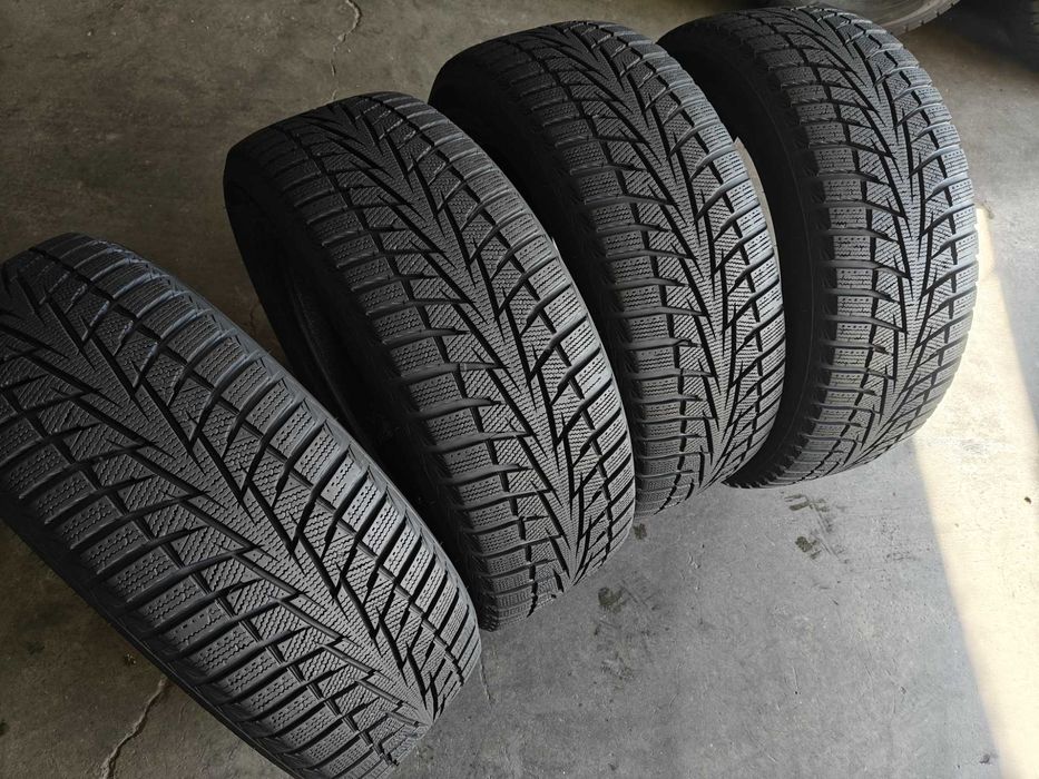 R16 225 75 зимові шини Hankook Winter ICept Х арктична липучка