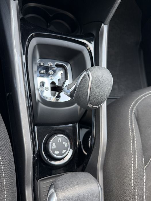 Peugeot 2008 2017 VIN VF3CUHNVTHY086316 фото оголошення 6 з 8