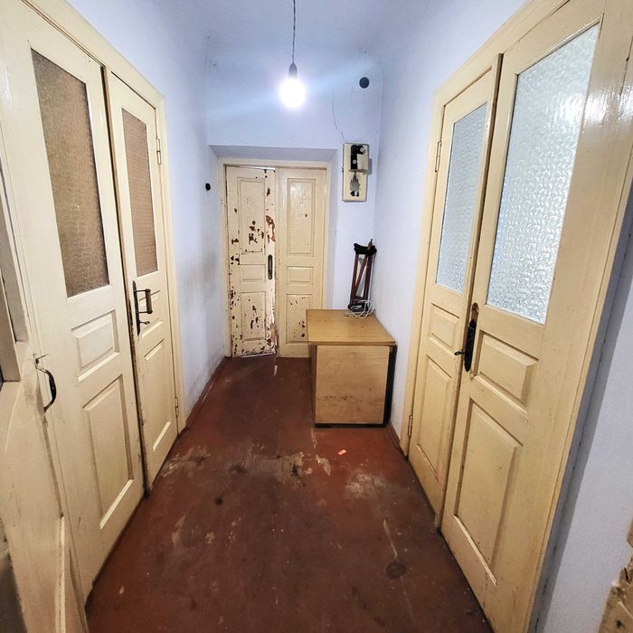 Продаж будинка вул. Дундича, поруч мальовничий берег ДНІПРА.